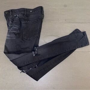 American Eagle Outfitters Size 00 Black Distressed Super Hi-Rise Jeggings